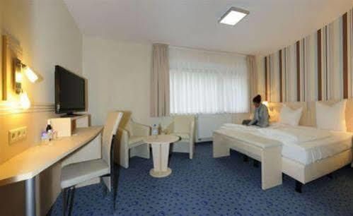 Rhein Neckar 3*